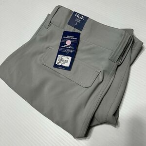 Huk Pursuit 8.5 Fishing Hybrid At The Knee Fishing Hybrid Shorts Gray Mens Small